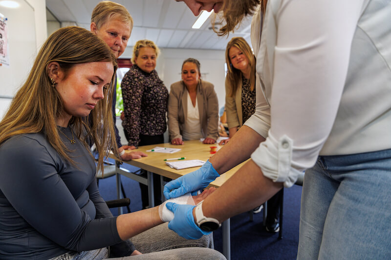 EHBO verband leggen